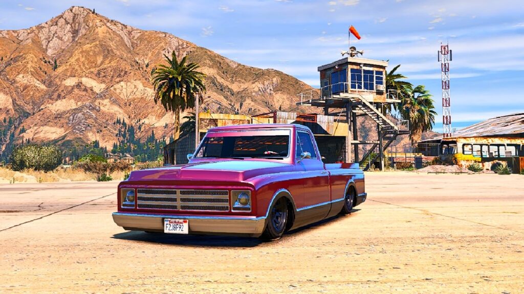 The DeClasse Drift Yosemite in GTA Online.