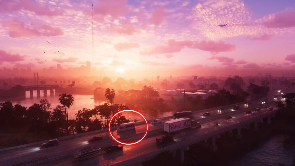 Der Unbekannte Shuttle-Bus auf der Brücke in der ersten Szene des Trailers