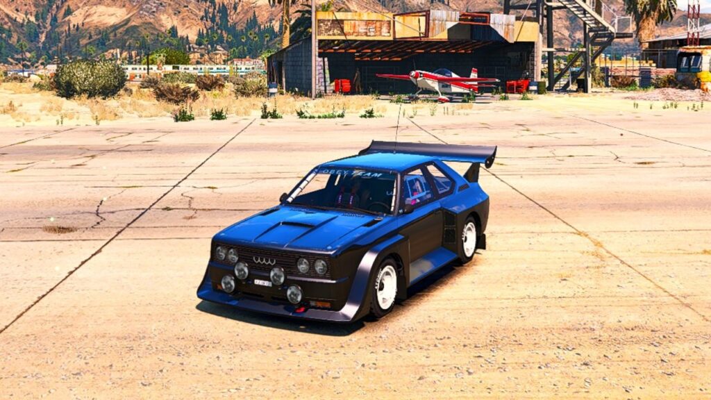 The Obey Omnis in GTA Online.