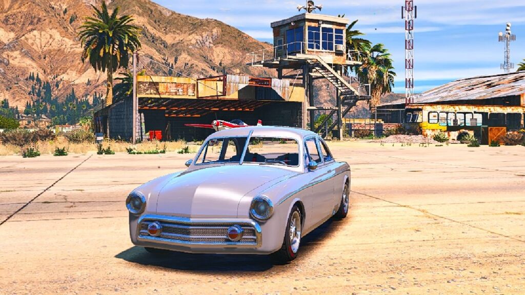 The Vapid Clique in GTA Online.