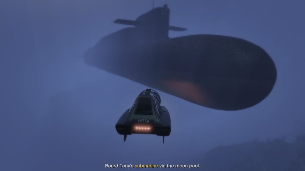 The Kraken Avisa approaching the gigantic submarine owned by Tony McTony below the Pacific Ocean in GTA Online.
