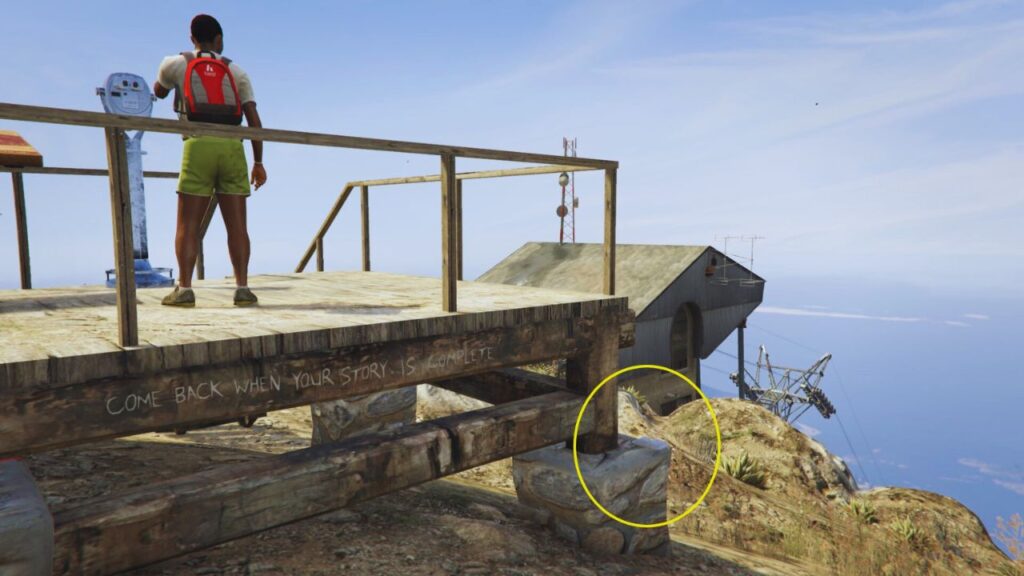 The LD Organics Product on one of the support corners of the observation deck at Mount Chiliad.