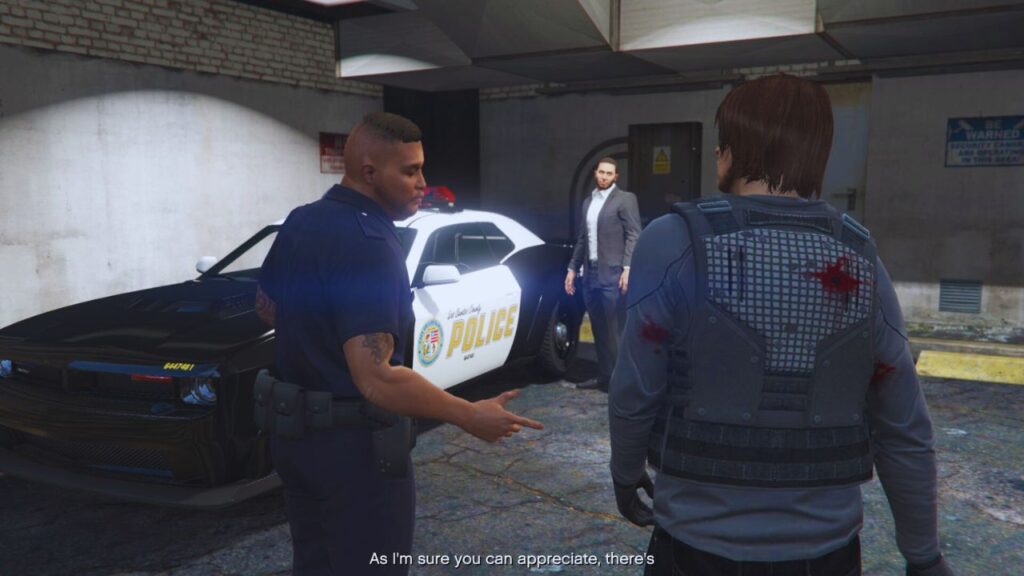 The GTA Online Protagonist speaking to Vincent Effenburger during the Cluckin' Bell Farm Raid.