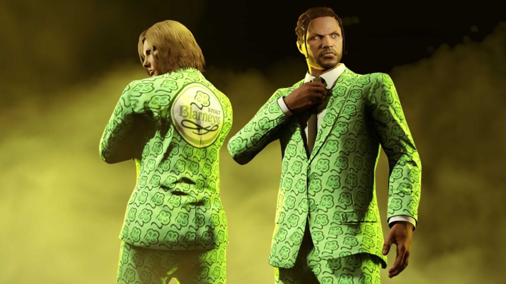 Hier siehst du zwei GTA Online Protagonisten, die die St. Patrick's Day Jacke und Hose tragen.
